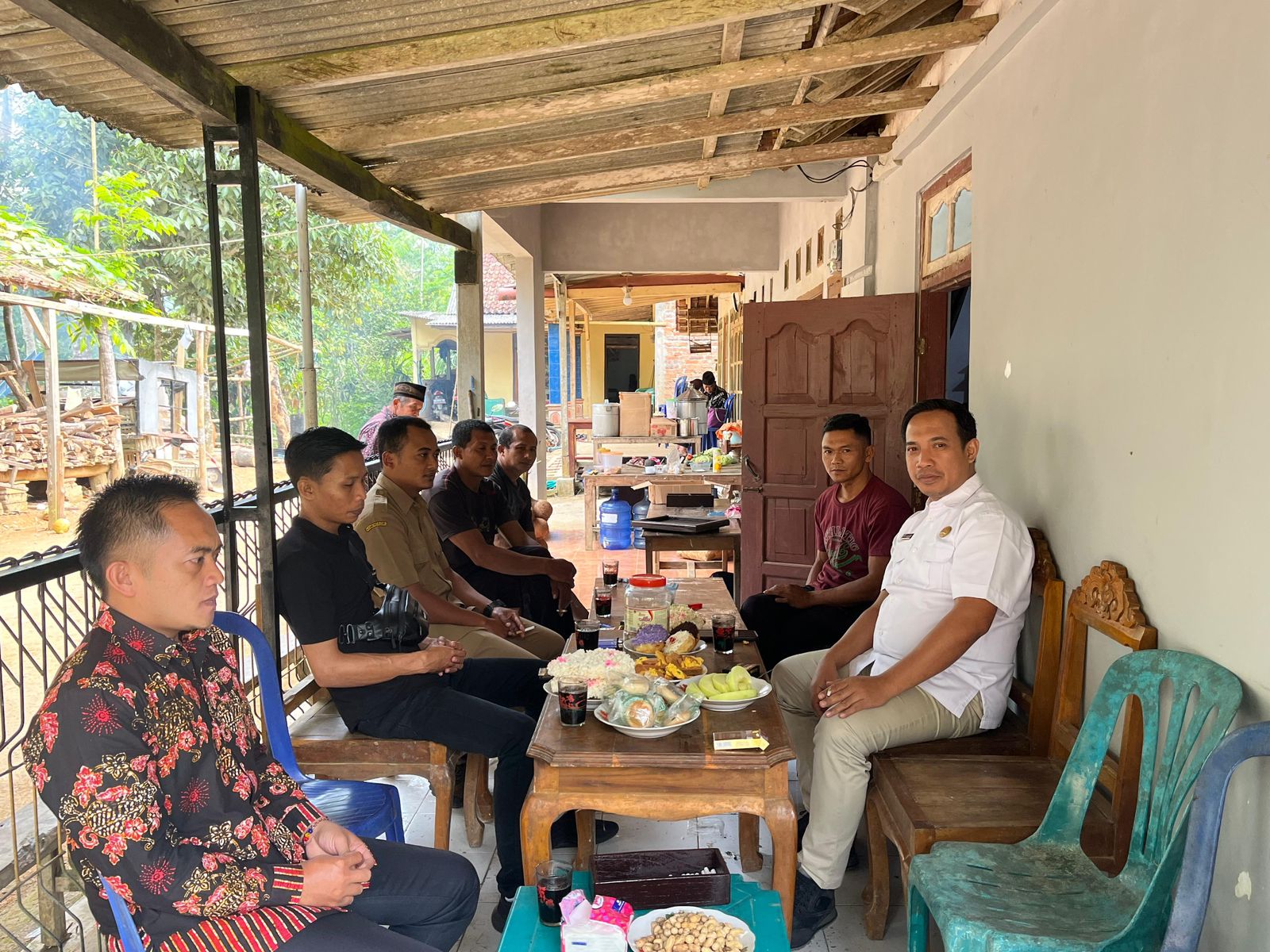 Ketua ASB, saat sambangi warga di Desa Ketro, Montongan. 