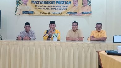 Ketua DPD Golkar Pacitan, Lancur Susanto, saat launching Rumah Aspirasi Masyarakat Pacitan.