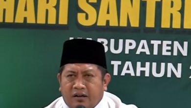 Wabup Pacitan, Gagarin saat memberi sambutan pada HSN 2025 di Masjid Agung Darul Falah.