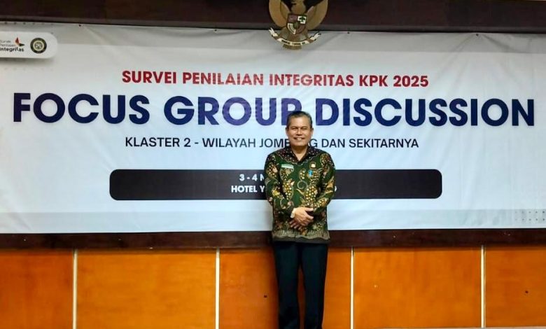 Inspektur Inspektorat Pacitan, KH. Mahmud.