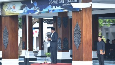 Wabup Pacitan, saat memimpin jalannya upacara di aula Pendopo Mas Tumenggung Djogokarjo, Pemkab Pacitan.