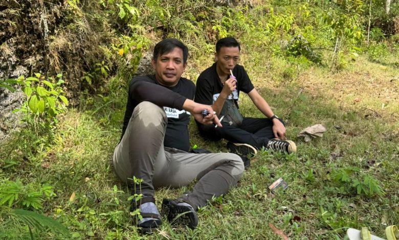 Ketua DPRD Pacitan, Dr. Arif Setia Budi, S, soal, MPA.