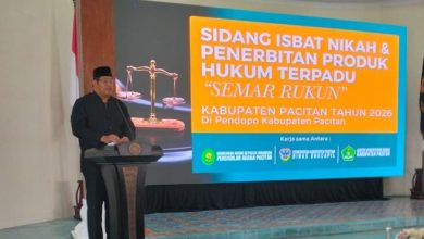 Wakil Bupati Pacitan, Gagarin.