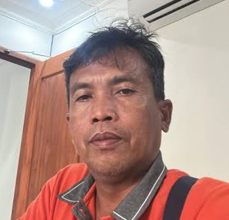 Pemilik pabrik rokok ternama di Pacitan, Widarto.