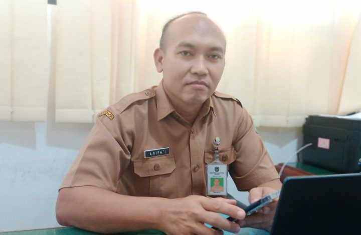 Kasubag Tata Usaha, Pimpinan, Staf Ahli dan Kepegawaian Setda Pacitan, Ahmad Rifa’i.