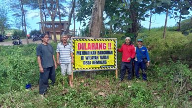 Pemdes Kembang Pacitan, pasang Plakat larangan pendirian bangunan.
