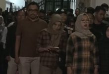 Kepala Dinas Pendidikan Pacitan, Khemal Pandu Pratikna, saat ikut hadir menyaksikan Festival Ronthek 2026 di malam kedua.