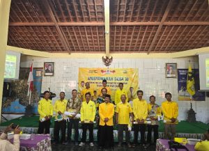 Sembilan Ketua PD Golkar Kecamatan Nawangan terpilih.