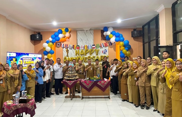 Sekda Maulana Heru Wiwoho saat menghadiri ultah ke-3 MPP Pacitan.