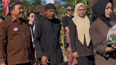 Staf Ahli Bupati Pacitan, Bidang Pembangunan, Ekonomi dan Keuangan, Prayitno (paling kiri).