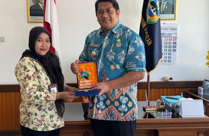 Wakil Bupati Pacitan, Gagarin.