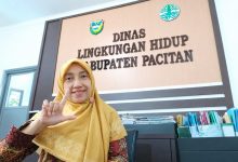 Salam Lingkungan Lestari, Kepala Dinas Lingkungan Hidup Pacitan, Cicik Ruhdlotul Jannah.