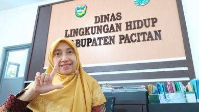 Salam Lingkungan Lestari, Kepala Dinas Lingkungan Hidup Pacitan, Cicik Ruhdlotul Jannah.