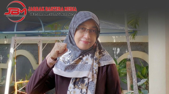 Kepala Dinas Lingkungan Hidup Pacitan, Hj. Cicik Roudlotul Jannah.